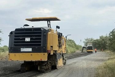 В Новотроицке обновляют более 3 км дорог